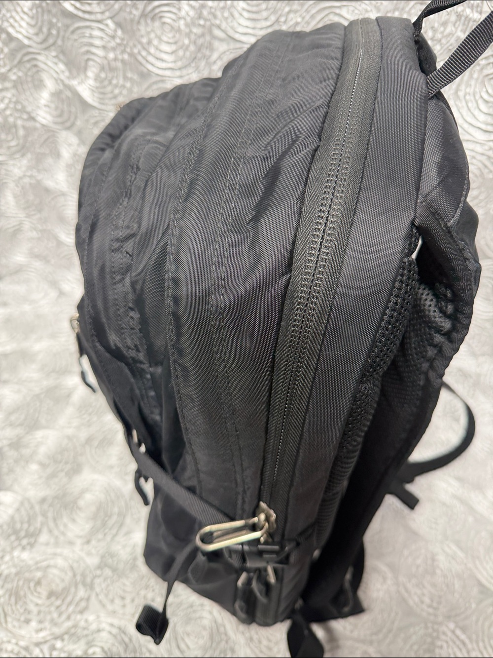 The North Face Black Backpack with Silver Logo - Picture 3 of 15